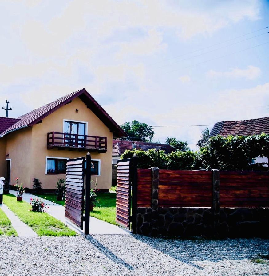 Casa Ardeleana Ucea Hotel Ucea de Sus ภายนอก รูปภาพ