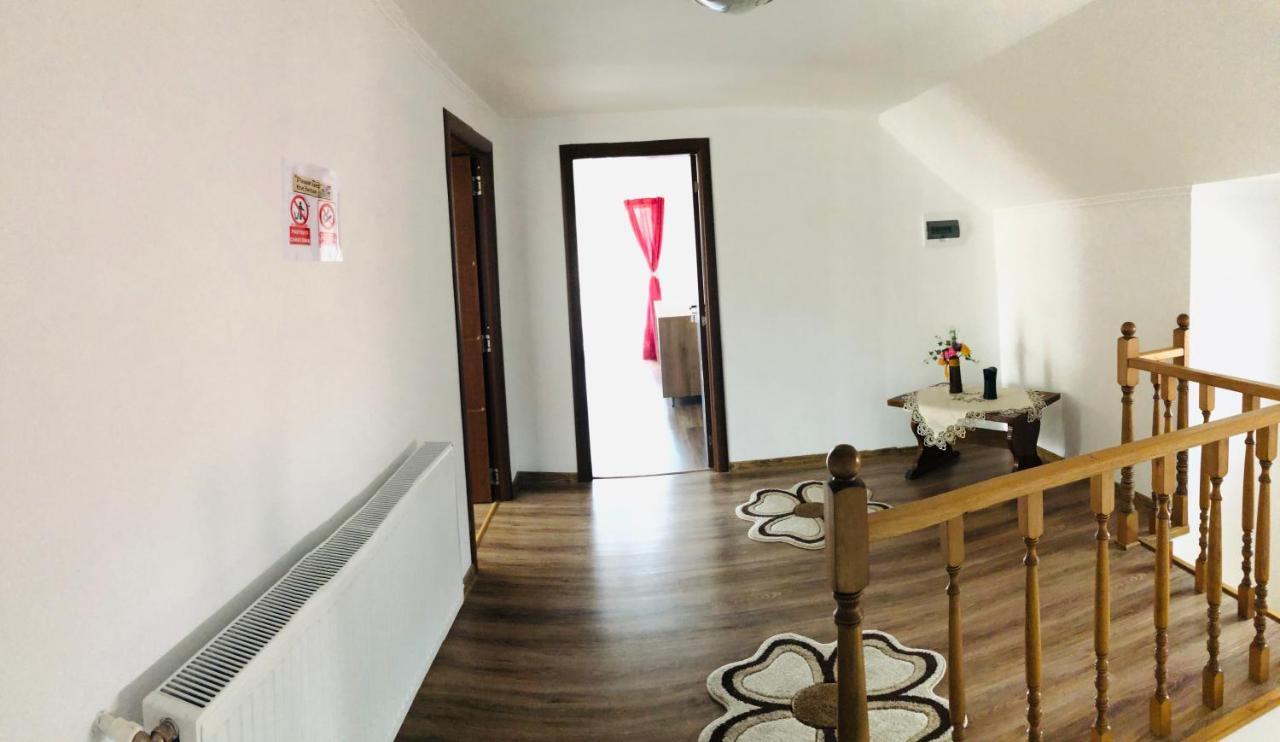 Casa Ardeleana Ucea Hotel Ucea de Sus ภายนอก รูปภาพ