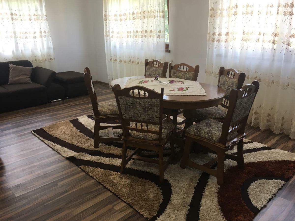 Casa Ardeleana Ucea Hotel Ucea de Sus ภายนอก รูปภาพ